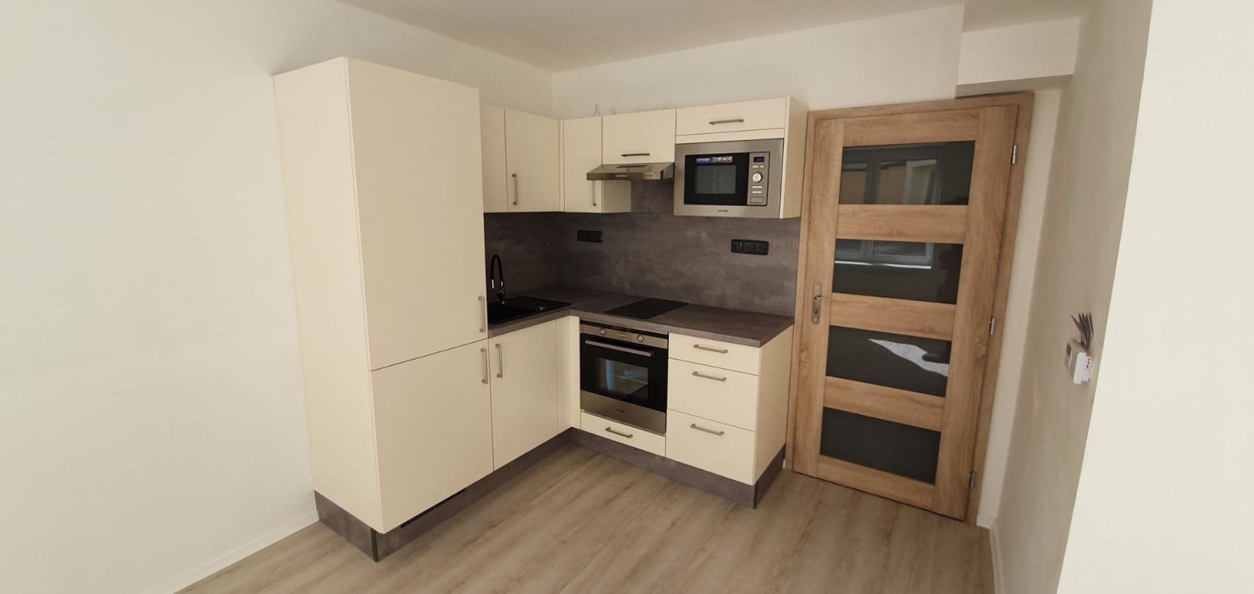 Pronájem bytu 1+kk 38 m², Dalibora z Myšlína, Doksy, Liberecký kraj Pronájem bytu 1+kk 38 m², Dalibora z Myšlína, Doksy, Liberecký kraj