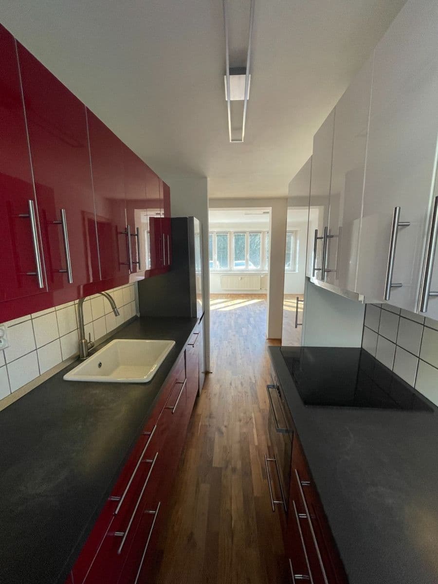 Pronájem bytu 3+kk 60 m², Šrámkova, Říčany, Středočeský kraj Pronájem bytu 3+kk 60 m², Šrámkova, Říčany, Středočeský kraj