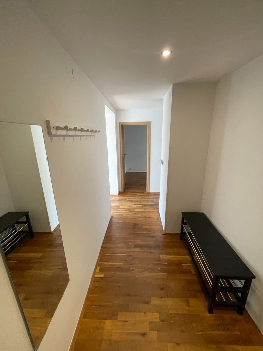 Pronájem bytu 3+kk 60 m², Šrámkova, Říčany, Středočeský kraj Pronájem bytu 3+kk 60 m², Šrámkova, Říčany, Středočeský kraj