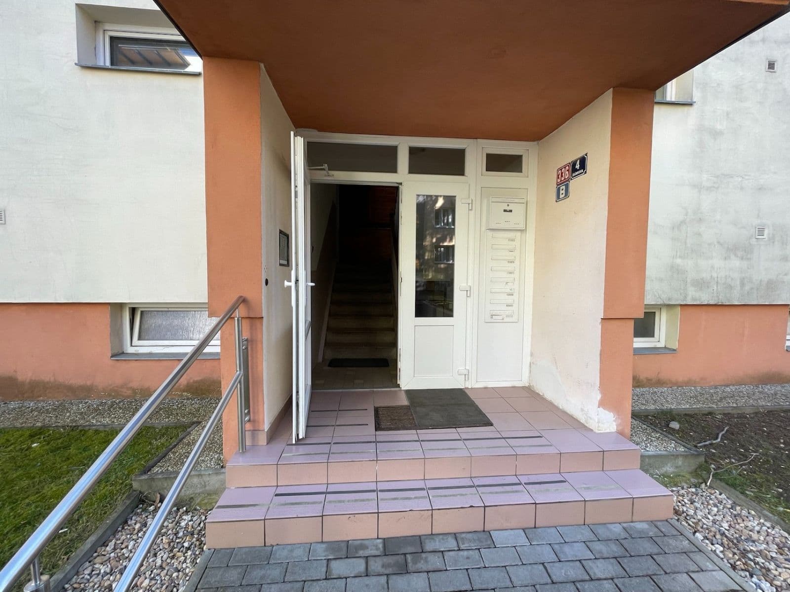 Pronájem bytu 3+kk 60 m², Šrámkova, Říčany, Středočeský kraj Pronájem bytu 3+kk 60 m², Šrámkova, Říčany, Středočeský kraj