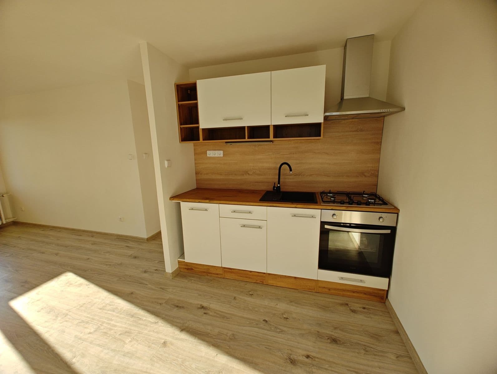 Pronájem bytu 2+kk 45 m², Želivského, Havířov, Moravskoslezský kraj Pronájem bytu 2+kk 45 m², Želivského, Havířov, Moravskoslezský kraj