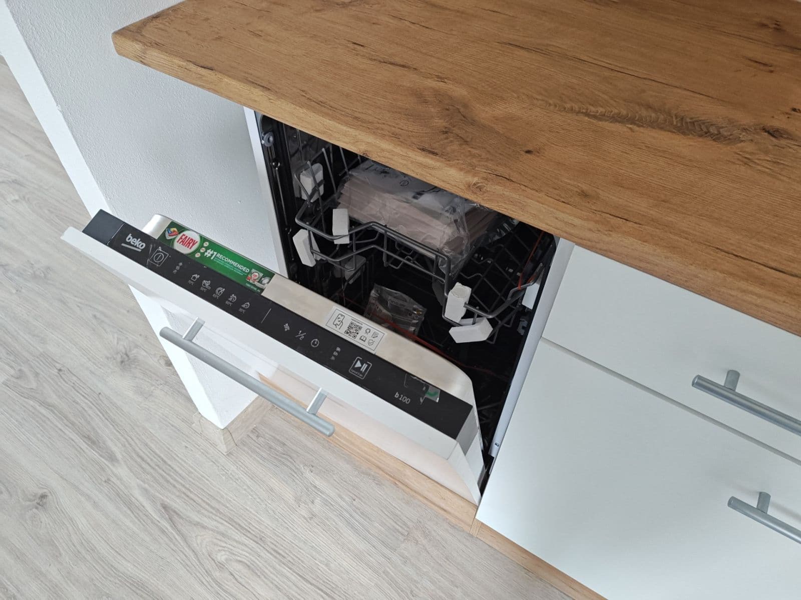 Pronájem bytu 2+kk 45 m², Želivského, Havířov, Moravskoslezský kraj Pronájem bytu 2+kk 45 m², Želivského, Havířov, Moravskoslezský kraj