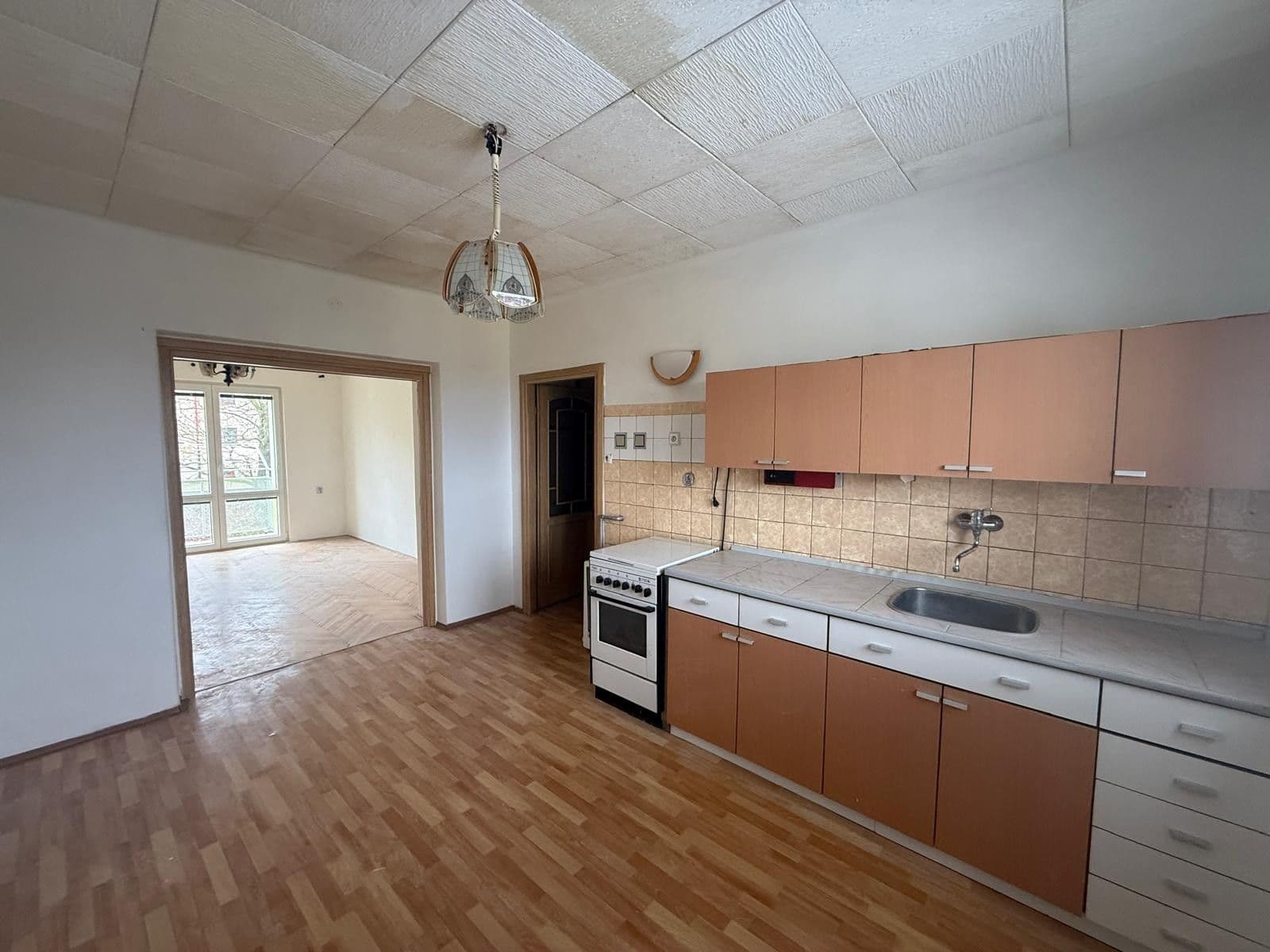 Prodej bytu 2+1 58 m², Smetanova, Chvaletice, Pardubický kraj Prodej bytu 2+1 58 m², Smetanova, Chvaletice, Pardubický kraj