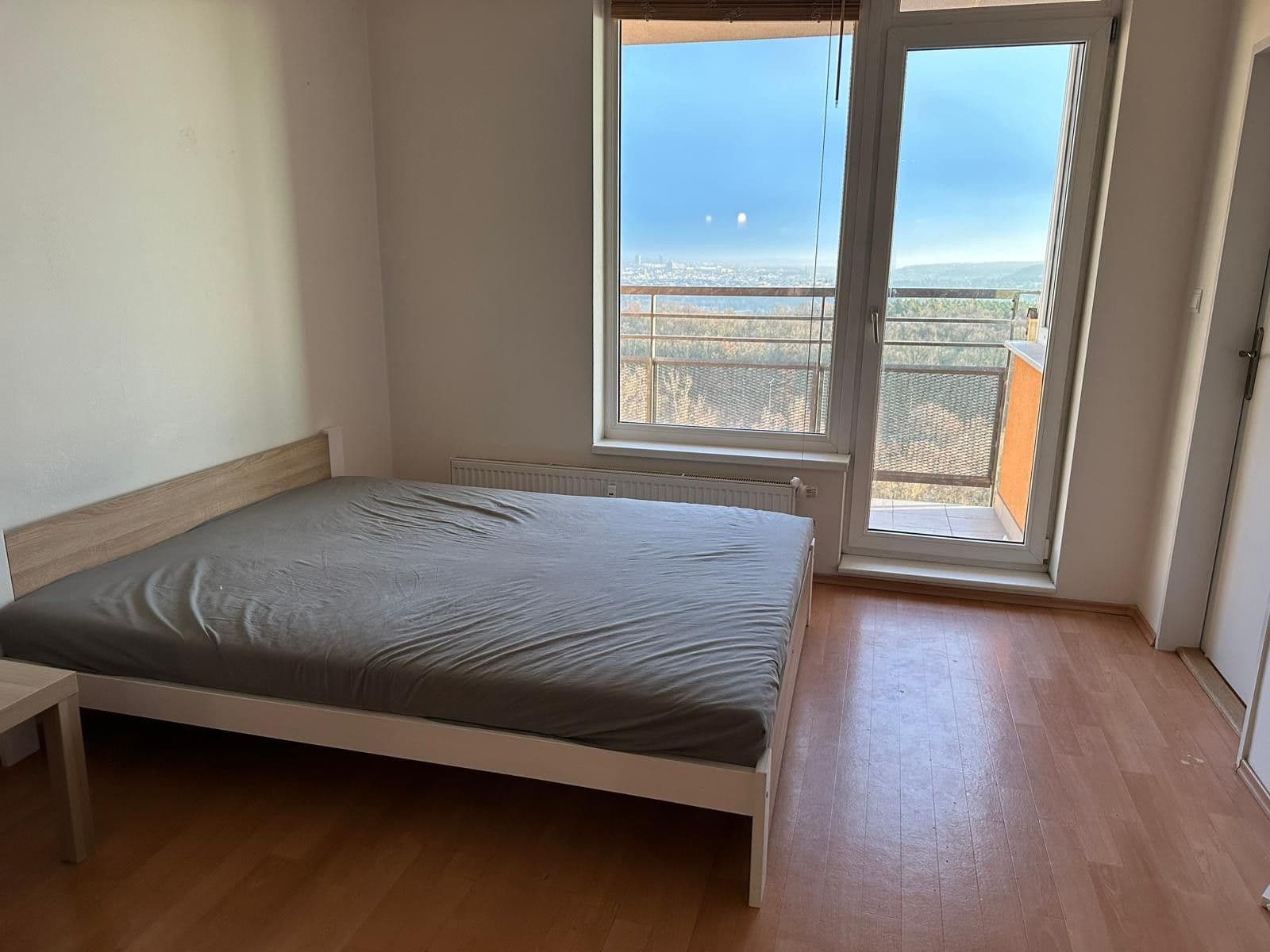 Pronájem bytu 2+kk 50 m², Hnězdenská, Praha, Praha Pronájem bytu 2+kk 50 m², Hnězdenská, Praha, Praha