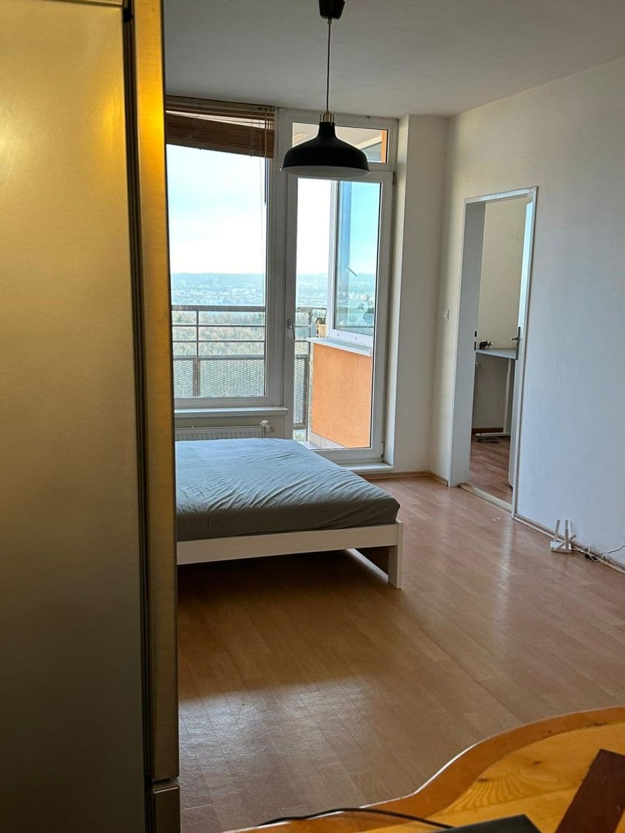 Pronájem bytu 2+kk 50 m², Hnězdenská, Praha, Praha Pronájem bytu 2+kk 50 m², Hnězdenská, Praha, Praha