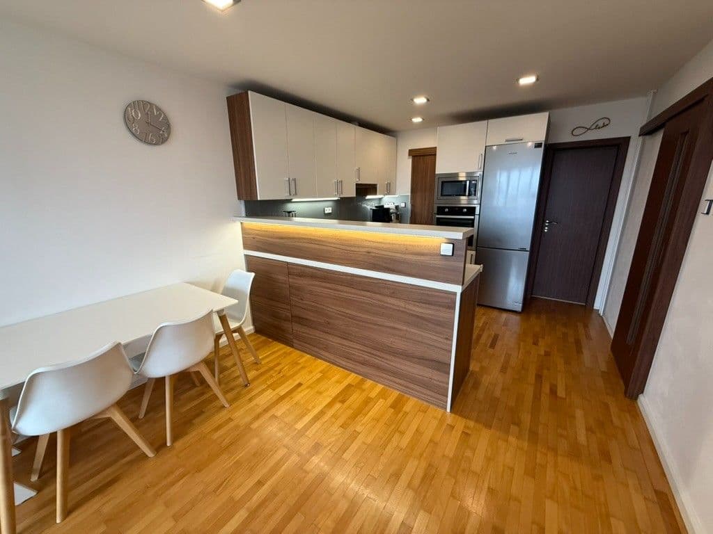 Prodej bytu 3+kk 65 m², Dvorská, Liberec, Liberecký kraj Prodej bytu 3+kk 65 m², Dvorská, Liberec, Liberecký kraj