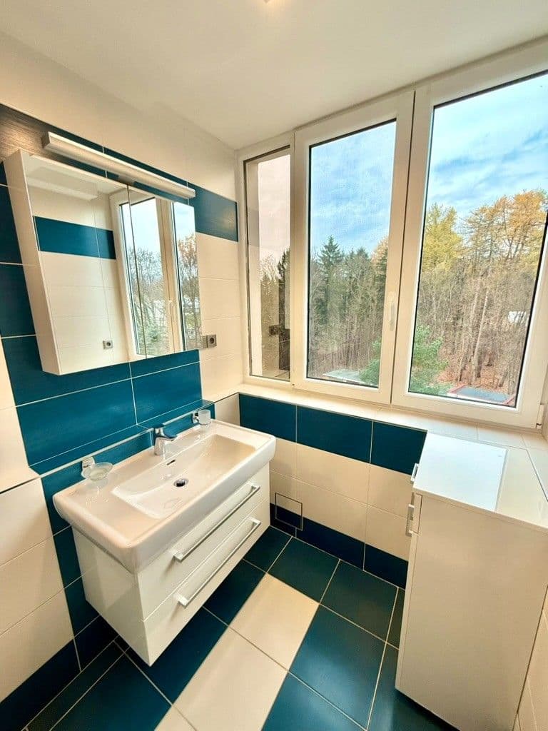 Prodej bytu 3+kk 65 m², Dvorská, Liberec, Liberecký kraj Prodej bytu 3+kk 65 m², Dvorská, Liberec, Liberecký kraj