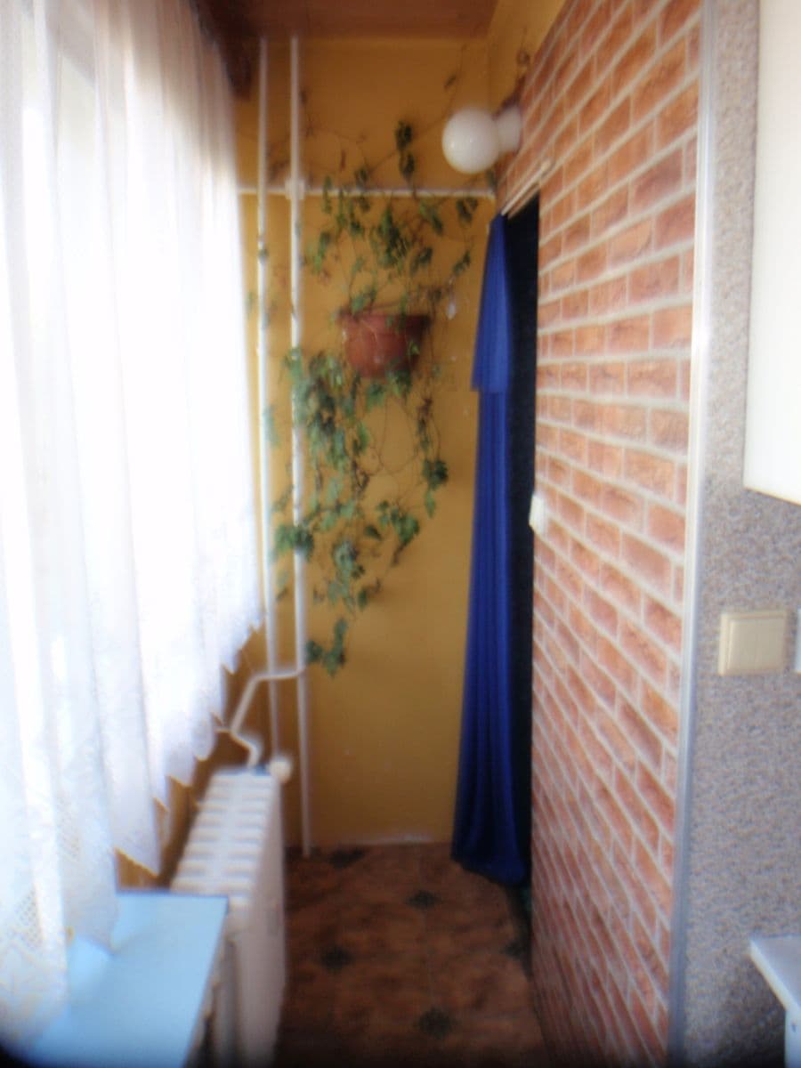 Pronájem bytu 3+1 60 m², Gagarinova, Hradec Králové, Královéhradecký kraj Pronájem bytu 3+1 60 m², Gagarinova, Hradec Králové, Královéhradecký kraj