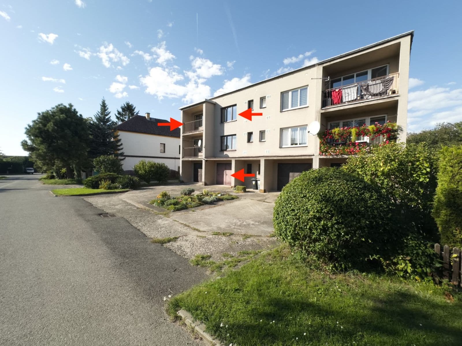 Prodej bytu 3+1 90 m², Jabkenice, Středočeský kraj Prodej bytu 3+1 90 m², Jabkenice, Středočeský kraj
