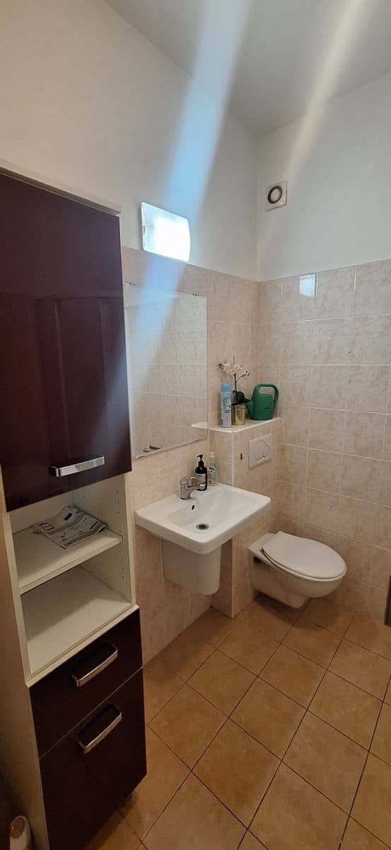 Pronájem bytu 1+kk 34 m², Vinohradská, Praha, Praha Pronájem bytu 1+kk 34 m², Vinohradská, Praha, Praha