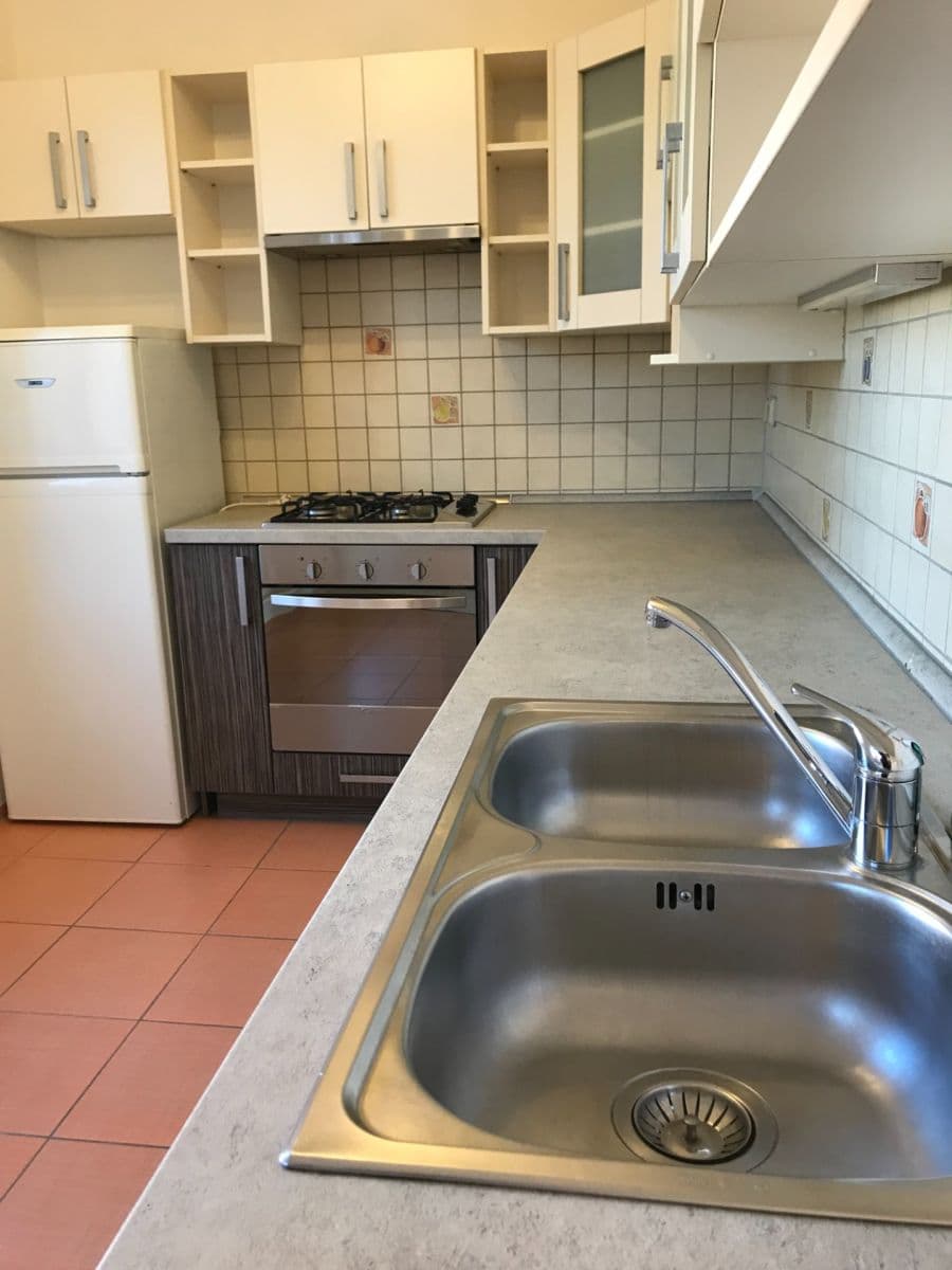 Pronájem bytu 2+kk 56 m², Gen. Sochora, Ostrava, Moravskoslezský kraj Pronájem bytu 2+kk 56 m², Gen. Sochora, Ostrava, Moravskoslezský kraj