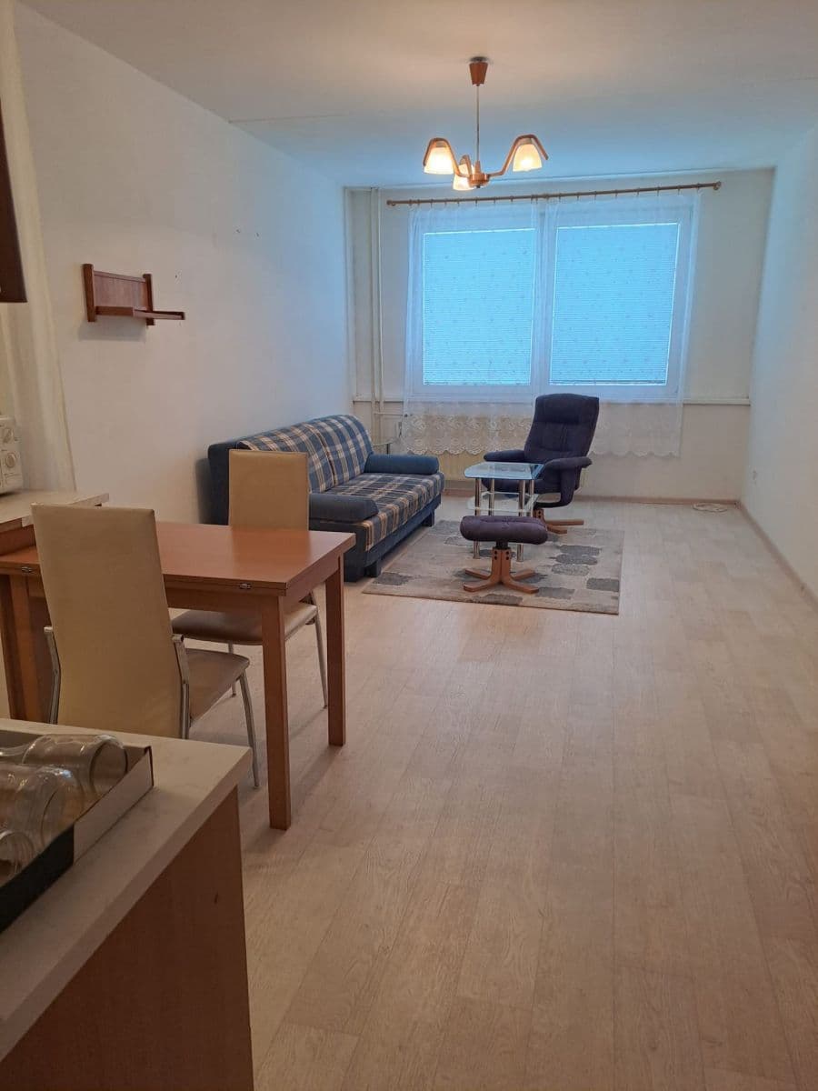Pronájem bytu Garsoniéra 32 m², Na Ohradě, Strakonice, Jihočeský kraj Pronájem bytu Garsoniéra 32 m², Na Ohradě, Strakonice, Jihočeský kraj