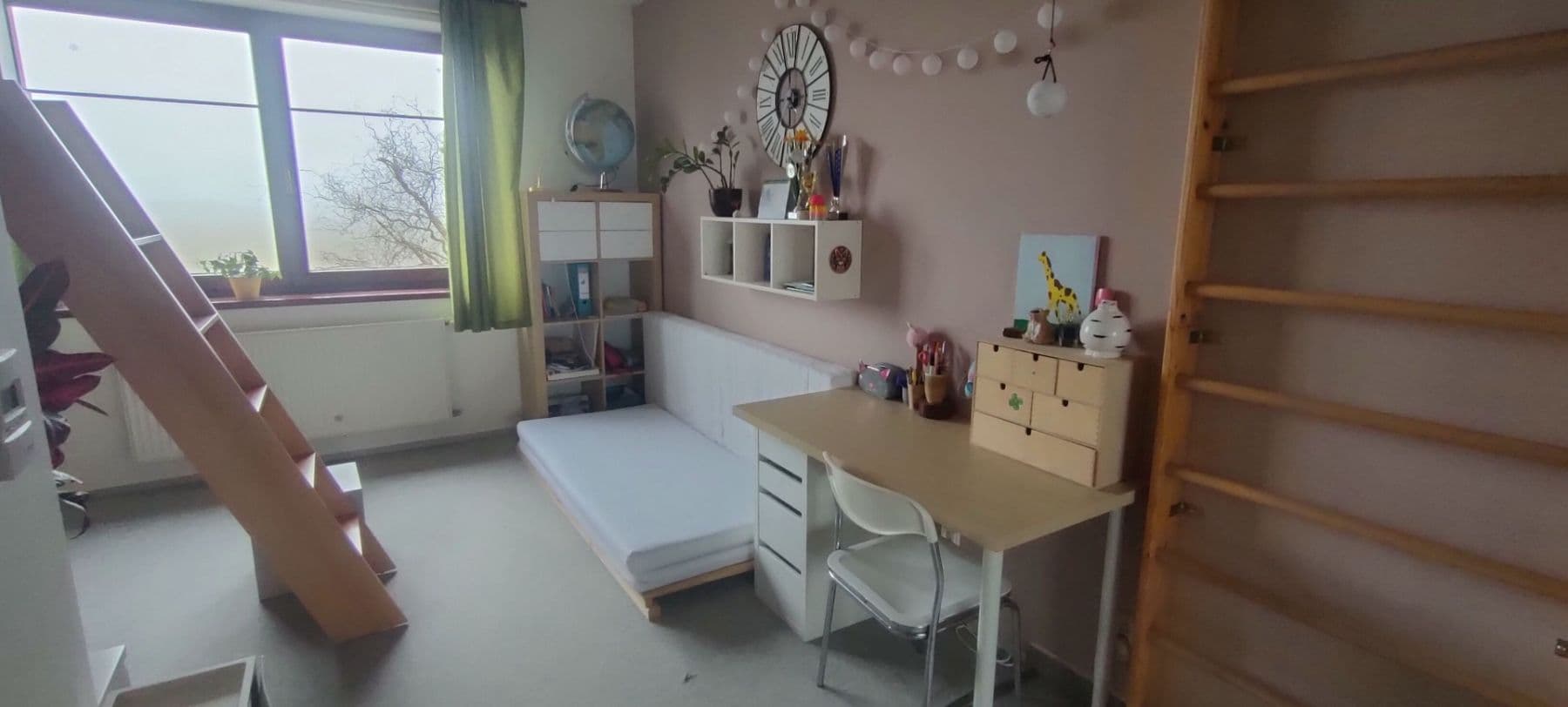 Pronájem bytu 3+kk 63 m², Mezi Domy, Jesenice, Středočeský kraj Pronájem bytu 3+kk 63 m², Mezi Domy, Jesenice, Středočeský kraj