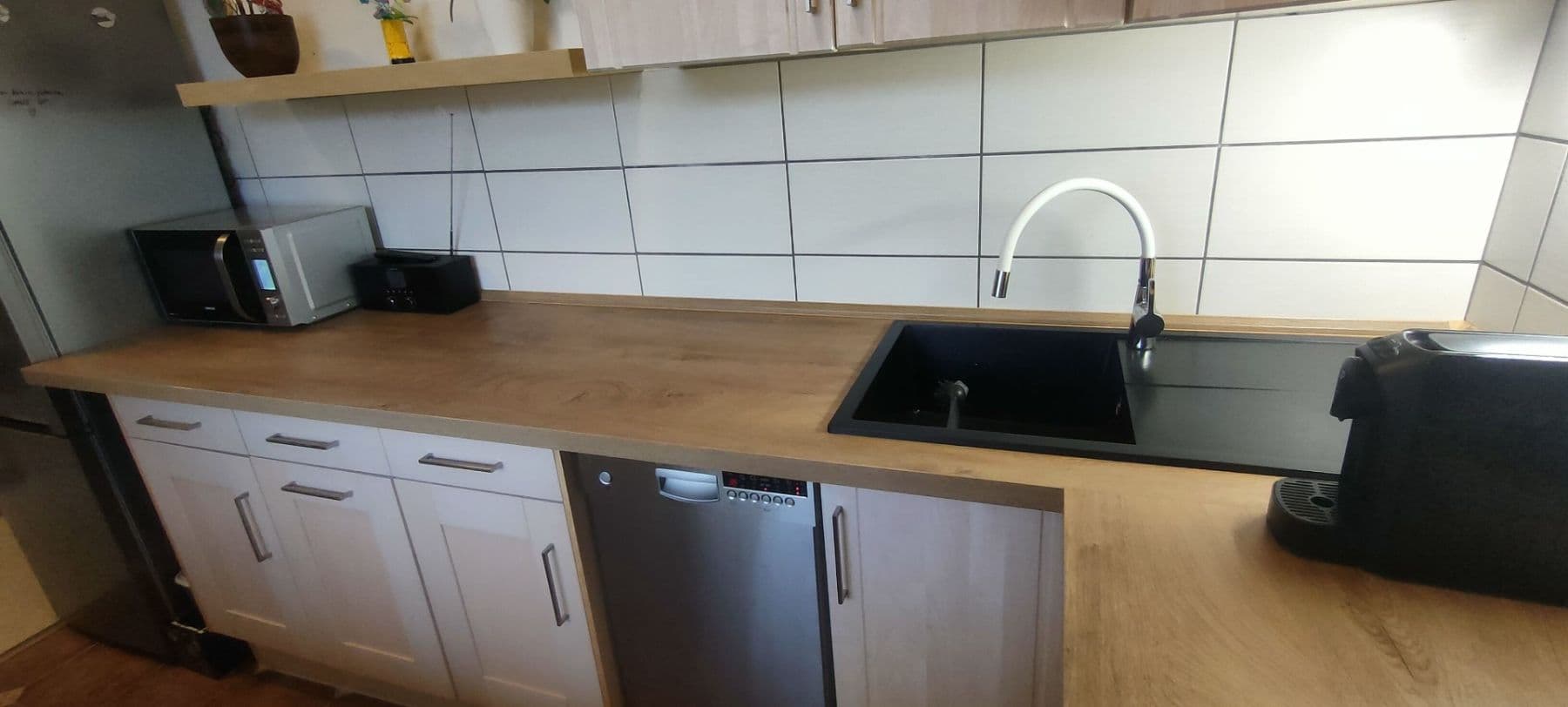 Pronájem bytu 3+kk 63 m², Mezi Domy, Jesenice, Středočeský kraj Pronájem bytu 3+kk 63 m², Mezi Domy, Jesenice, Středočeský kraj