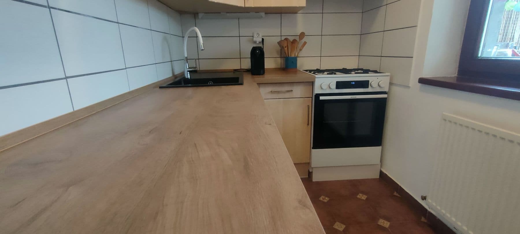 Pronájem bytu 3+kk 63 m², Mezi Domy, Jesenice, Středočeský kraj Pronájem bytu 3+kk 63 m², Mezi Domy, Jesenice, Středočeský kraj