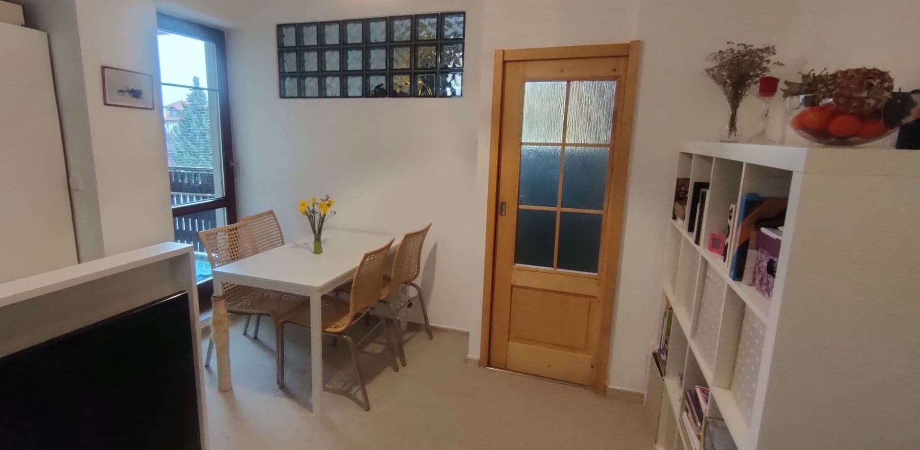 Pronájem bytu 3+kk 63 m², Mezi Domy, Jesenice, Středočeský kraj Pronájem bytu 3+kk 63 m², Mezi Domy, Jesenice, Středočeský kraj