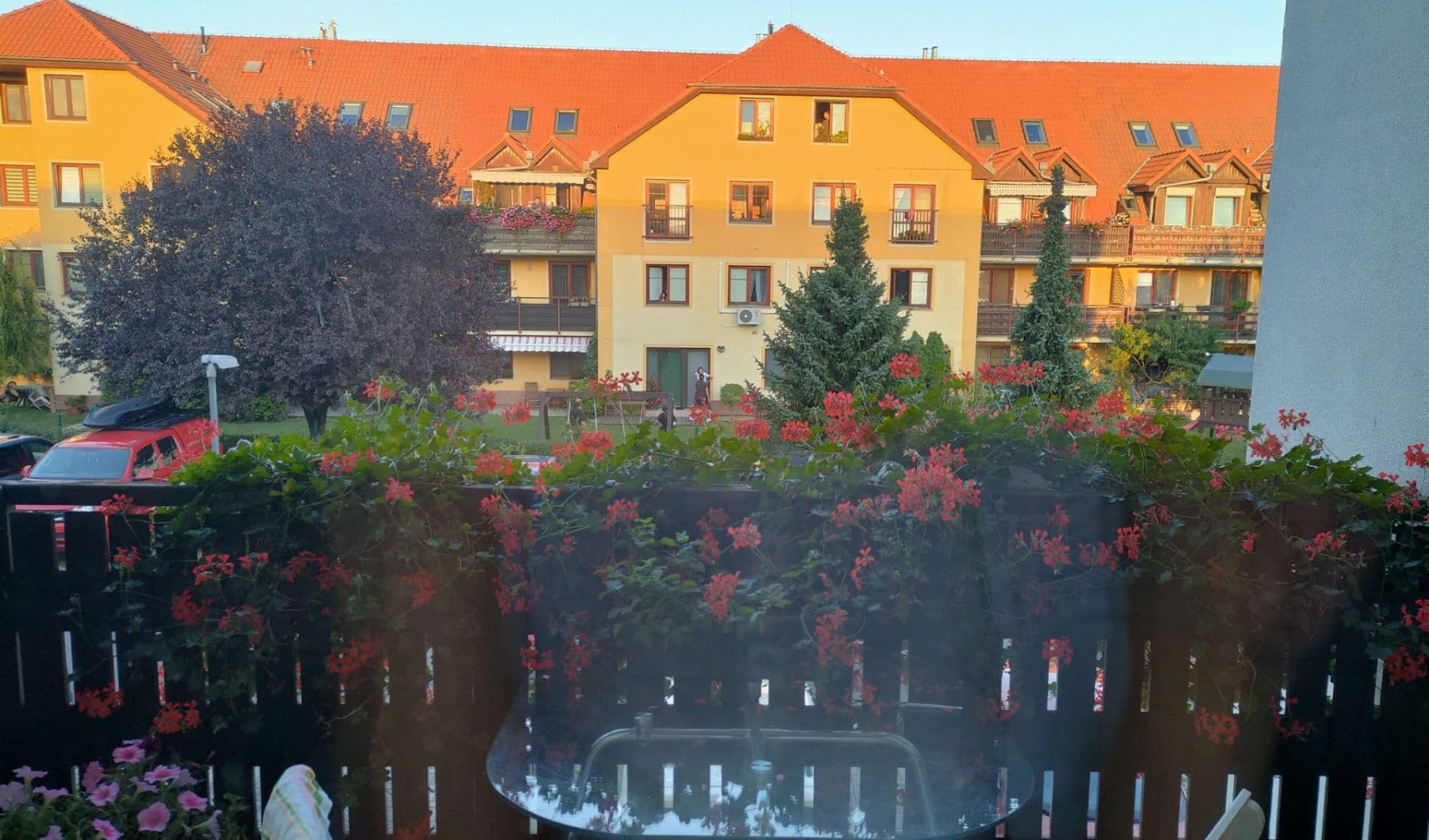 Pronájem bytu 3+kk 63 m², Mezi Domy, Jesenice, Středočeský kraj Pronájem bytu 3+kk 63 m², Mezi Domy, Jesenice, Středočeský kraj