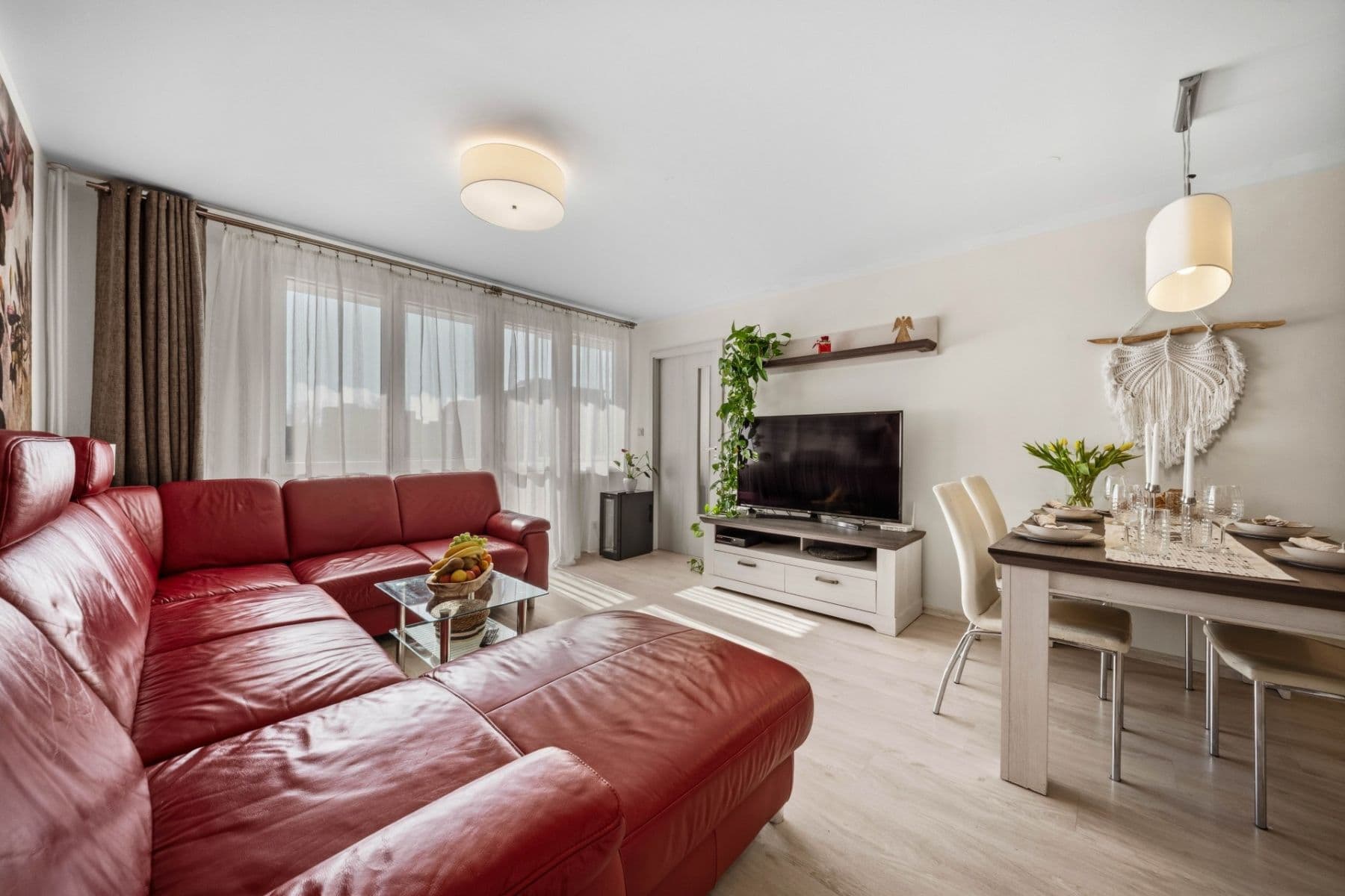 Prodej bytu 4+kk 69 m², Kosmonautů, Pardubice, Pardubický kraj Prodej bytu 4+kk 69 m², Kosmonautů, Pardubice, Pardubický kraj