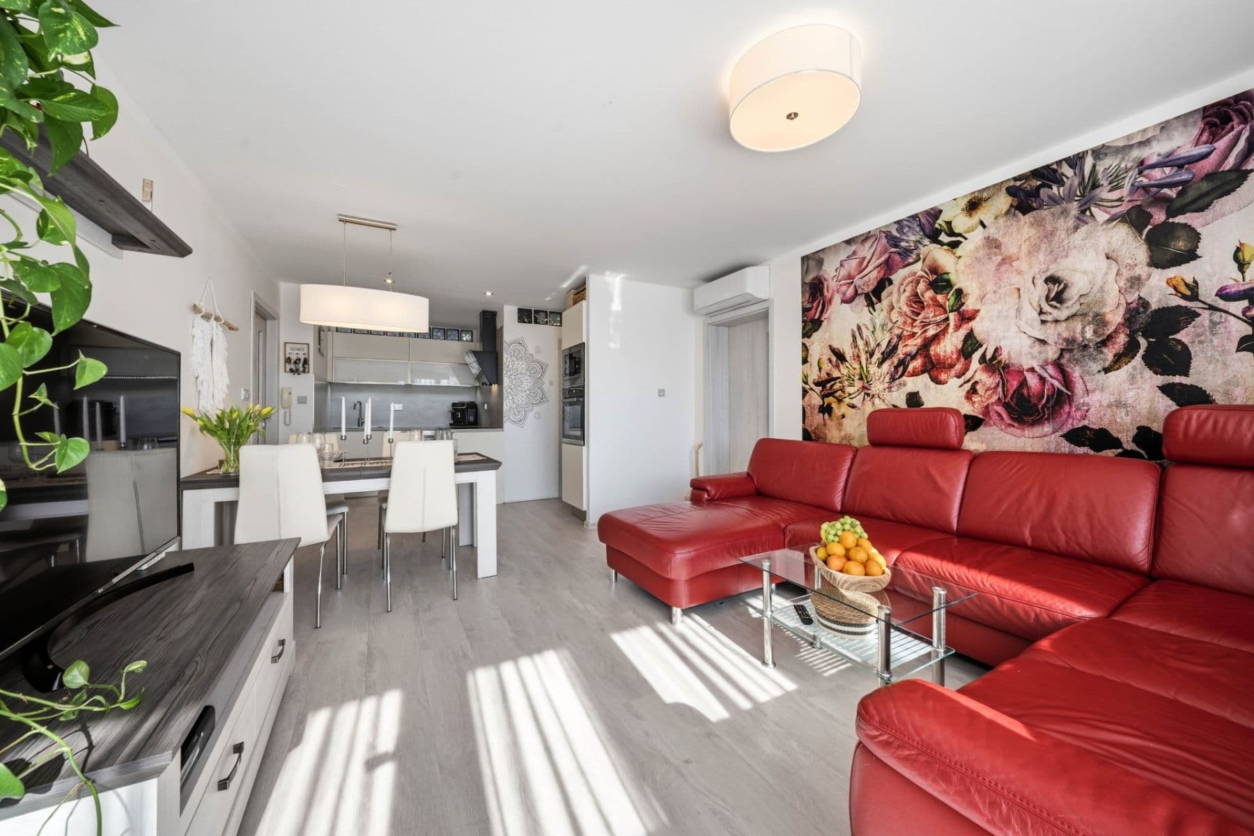 Prodej bytu 4+kk 69 m², Kosmonautů, Pardubice, Pardubický kraj Prodej bytu 4+kk 69 m², Kosmonautů, Pardubice, Pardubický kraj