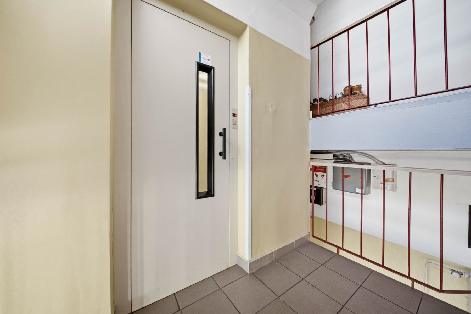 Prodej bytu 4+kk 69 m², Kosmonautů, Pardubice, Pardubický kraj Prodej bytu 4+kk 69 m², Kosmonautů, Pardubice, Pardubický kraj