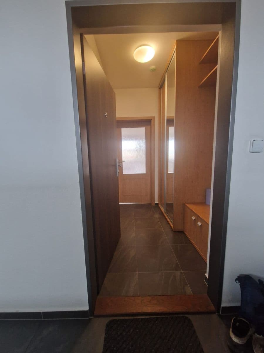 Pronájem bytu 2+kk 53 m², Michelangelova, Praha, Praha Pronájem bytu 2+kk 53 m², Michelangelova, Praha, Praha