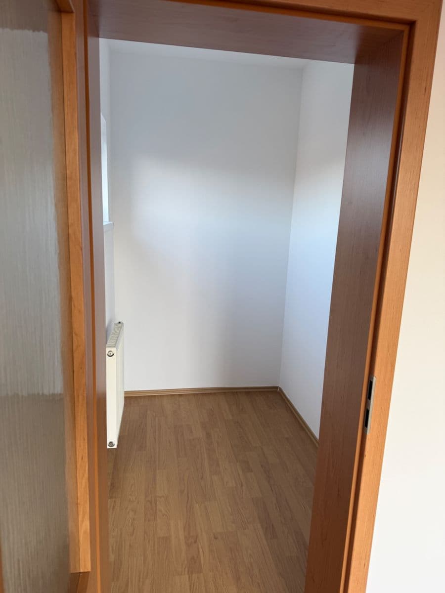 Pronájem bytu 2+kk 53 m², Michelangelova, Praha, Praha Pronájem bytu 2+kk 53 m², Michelangelova, Praha, Praha