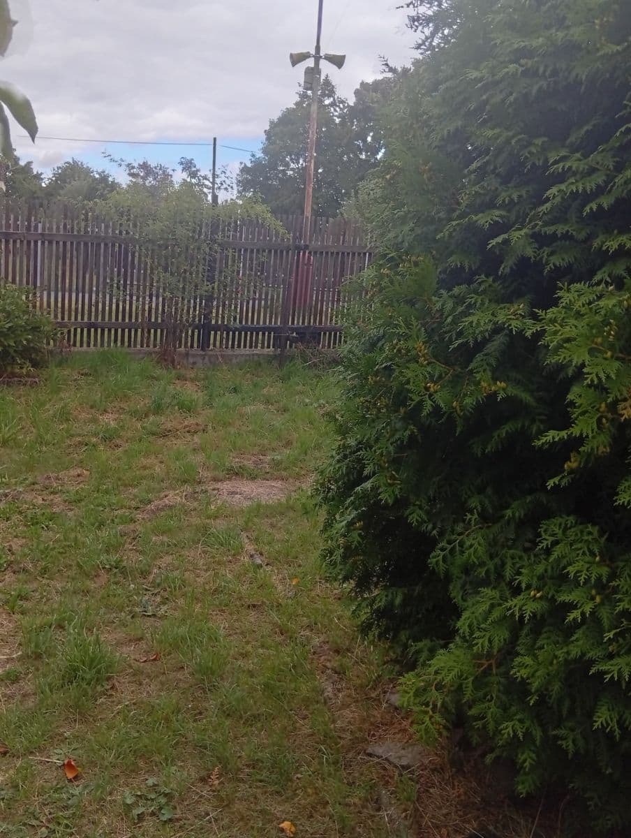 Prodej pozemku 1.400 m², Na Odboji, Březnice, Středočeský kraj Prodej pozemku 1.400 m², Na Odboji, Březnice, Středočeský kraj