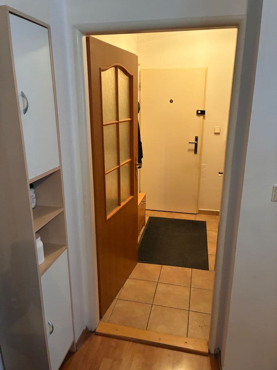 Prodej bytu 2+kk 43 m², Hořelické náměstí, Rudná, Středočeský kraj Prodej bytu 2+kk 43 m², Hořelické náměstí, Rudná, Středočeský kraj