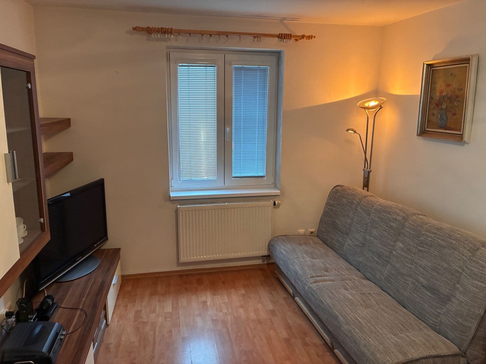 Prodej bytu 2+kk 43 m², Hořelické náměstí, Rudná, Středočeský kraj Prodej bytu 2+kk 43 m², Hořelické náměstí, Rudná, Středočeský kraj