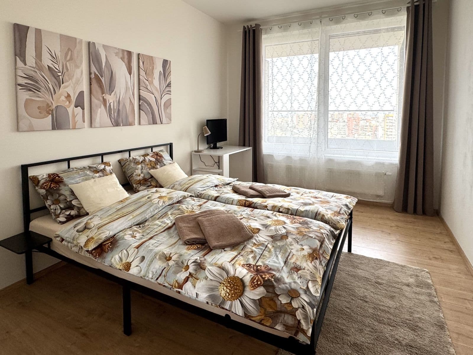 Pronájem bytu 55 m², náměstí Olgy Scheinpflugové, Praha, Praha Pronájem bytu 55 m², náměstí Olgy Scheinpflugové, Praha, Praha