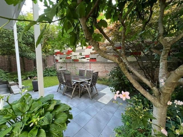 Prodej bytu 4+1 114 m², Frankfurt, Hessen Prodej bytu 4+1 114 m², Frankfurt, Hessen