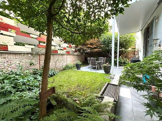 Prodej bytu 4+1 114 m², Frankfurt, Hessen Prodej bytu 4+1 114 m², Frankfurt, Hessen