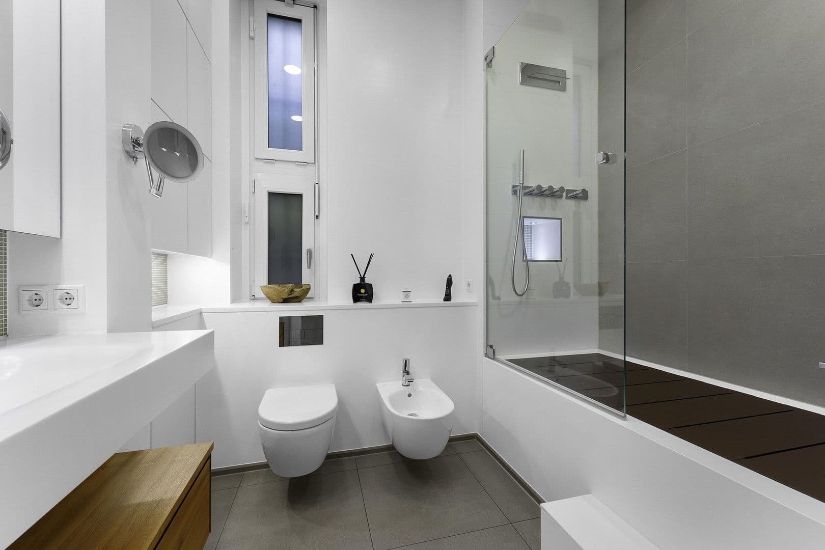 Prodej bytu 4+1 114 m², Frankfurt, Hessen Prodej bytu 4+1 114 m², Frankfurt, Hessen