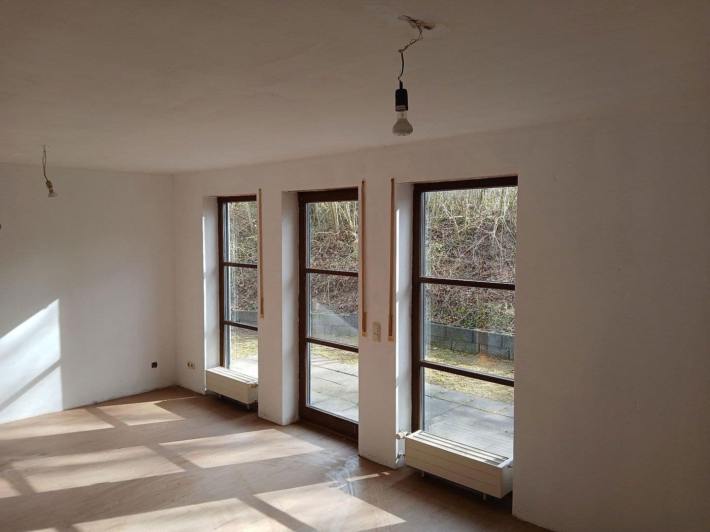 Prodej domu 114 m², pozemek 395 m², Münstermaifeld, Porýní-Falc Prodej domu 114 m², pozemek 395 m², Münstermaifeld, Porýní-Falc