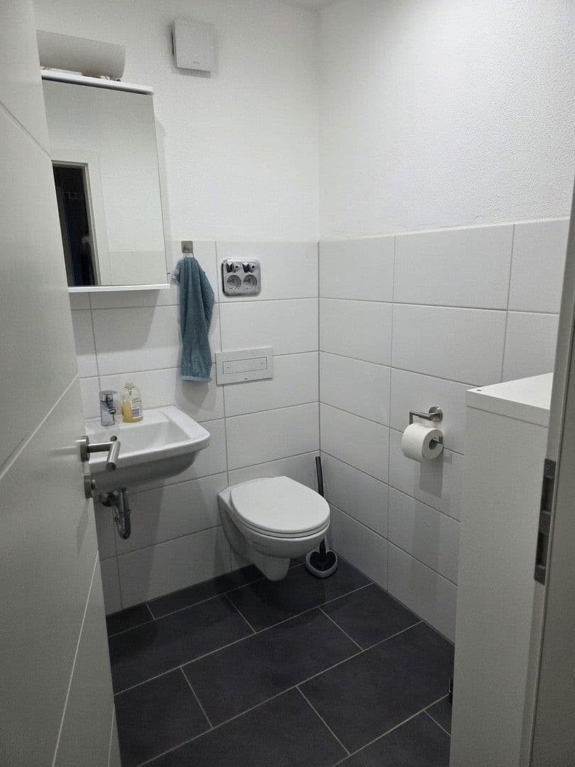 Prodej bytu 3+kk 100 m², Karlsruhe, Bádensko-Württembersko Prodej bytu 3+kk 100 m², Karlsruhe, Bádensko-Württembersko