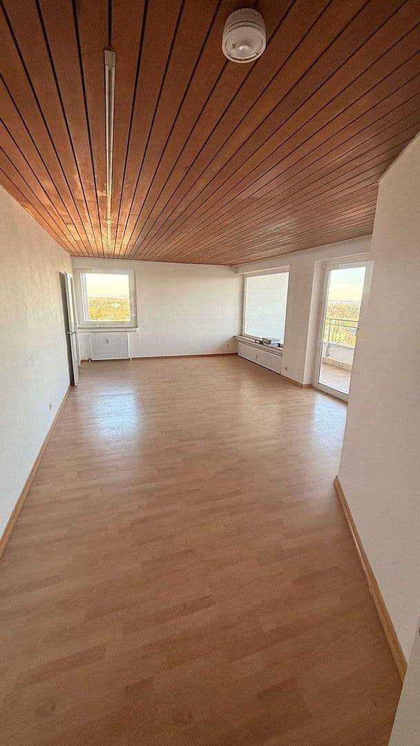 Pronájem bytu 3+1 89 m², Bad Homburg vor der Höhe, Hessen Pronájem bytu 3+1 89 m², Bad Homburg vor der Höhe, Hessen