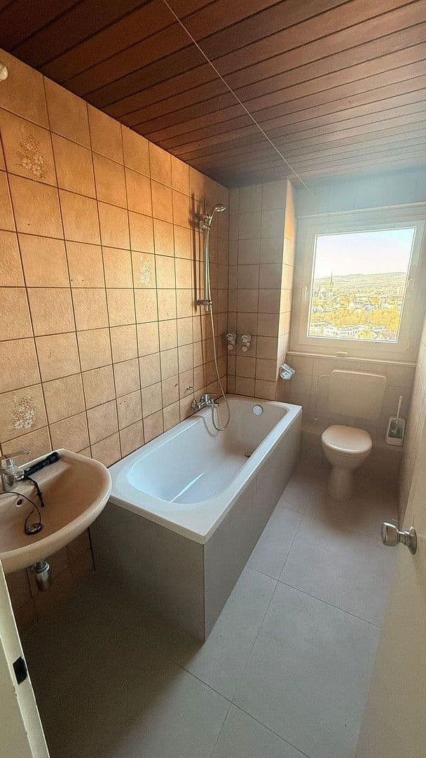 Pronájem bytu 3+1 89 m², Bad Homburg vor der Höhe, Hessen Pronájem bytu 3+1 89 m², Bad Homburg vor der Höhe, Hessen