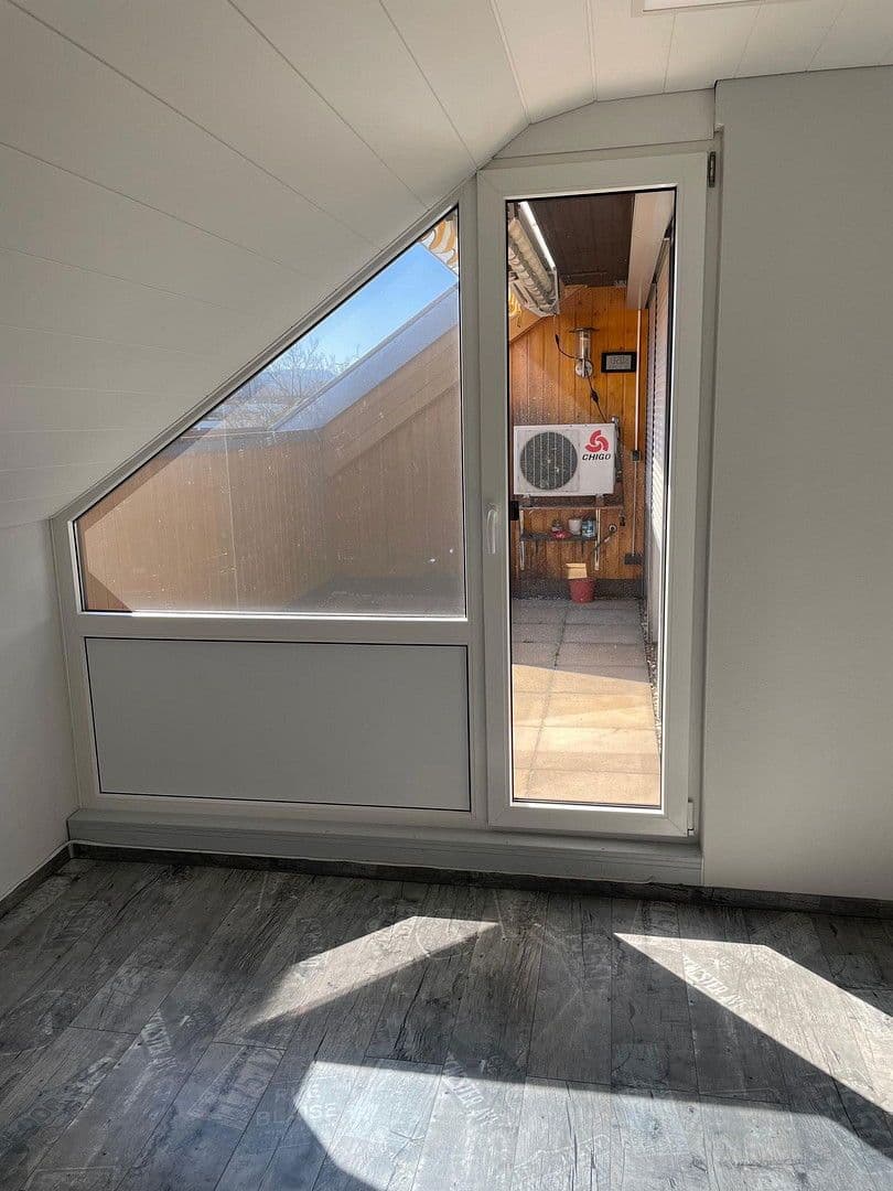 Prodej bytu 3+1 70 m², Reutlingen, Bádensko-Württembersko Prodej bytu 3+1 70 m², Reutlingen, Bádensko-Württembersko