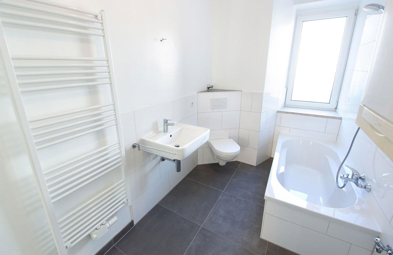 Pronájem bytu 2+1 50 m², Malerwinkel 2, Augsburg, Bavorsko Pronájem bytu 2+1 50 m², Malerwinkel 2, Augsburg, Bavorsko