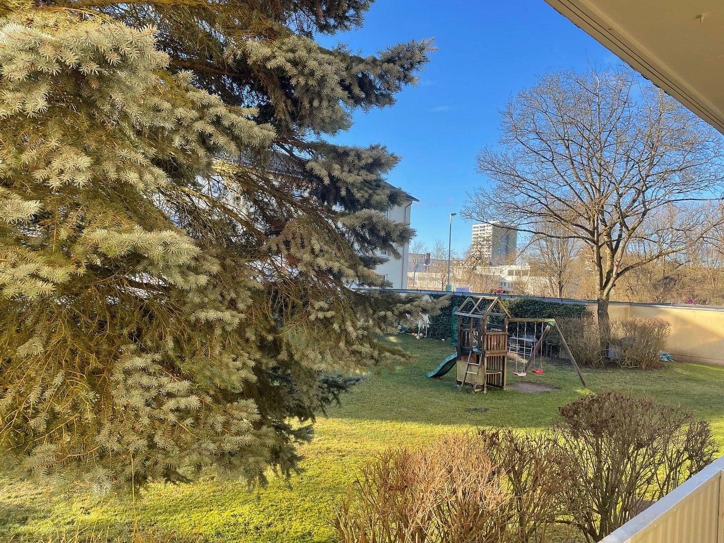 Pronájem bytu 4+1 85 m², Rosenauerstraße 46, Coburg, Bavorsko Pronájem bytu 4+1 85 m², Rosenauerstraße 46, Coburg, Bavorsko