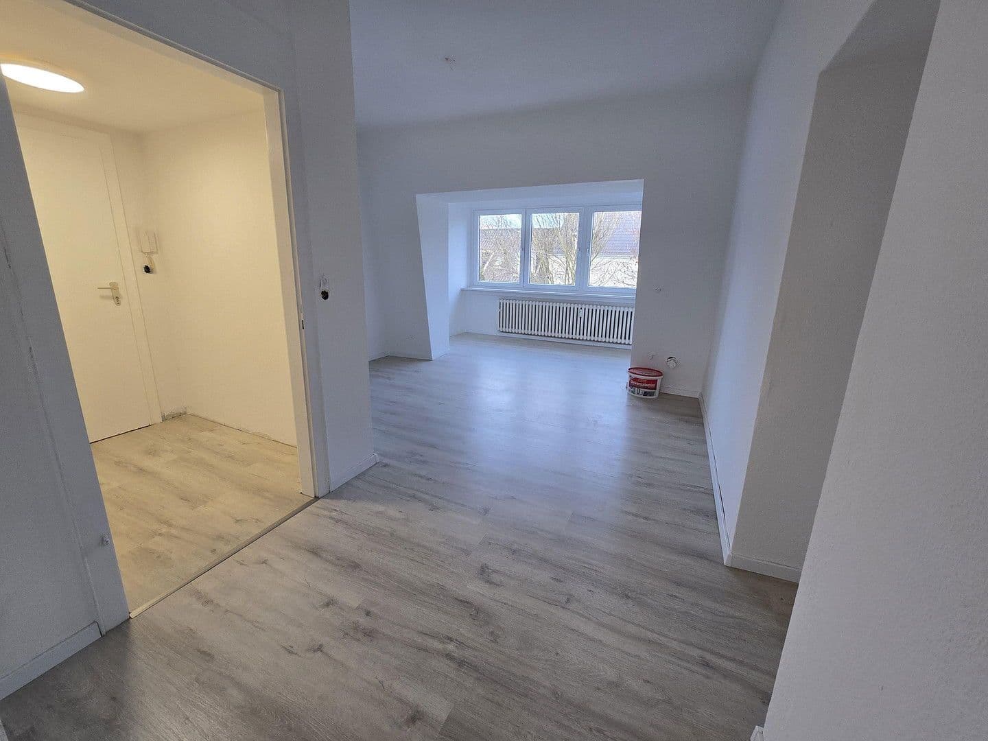 Pronájem bytu 3+1 69 m², Werderstraße 16, Duisburg, Severní Porýní-Vestfálsko Pronájem bytu 3+1 69 m², Werderstraße 16, Duisburg, Severní Porýní-Vestfálsko
