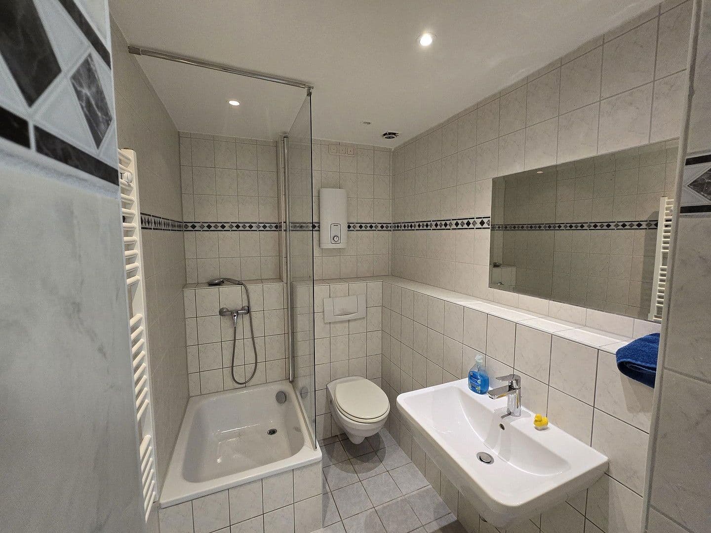 Pronájem bytu 3+1 69 m², Werderstraße 16, Duisburg, Severní Porýní-Vestfálsko Pronájem bytu 3+1 69 m², Werderstraße 16, Duisburg, Severní Porýní-Vestfálsko