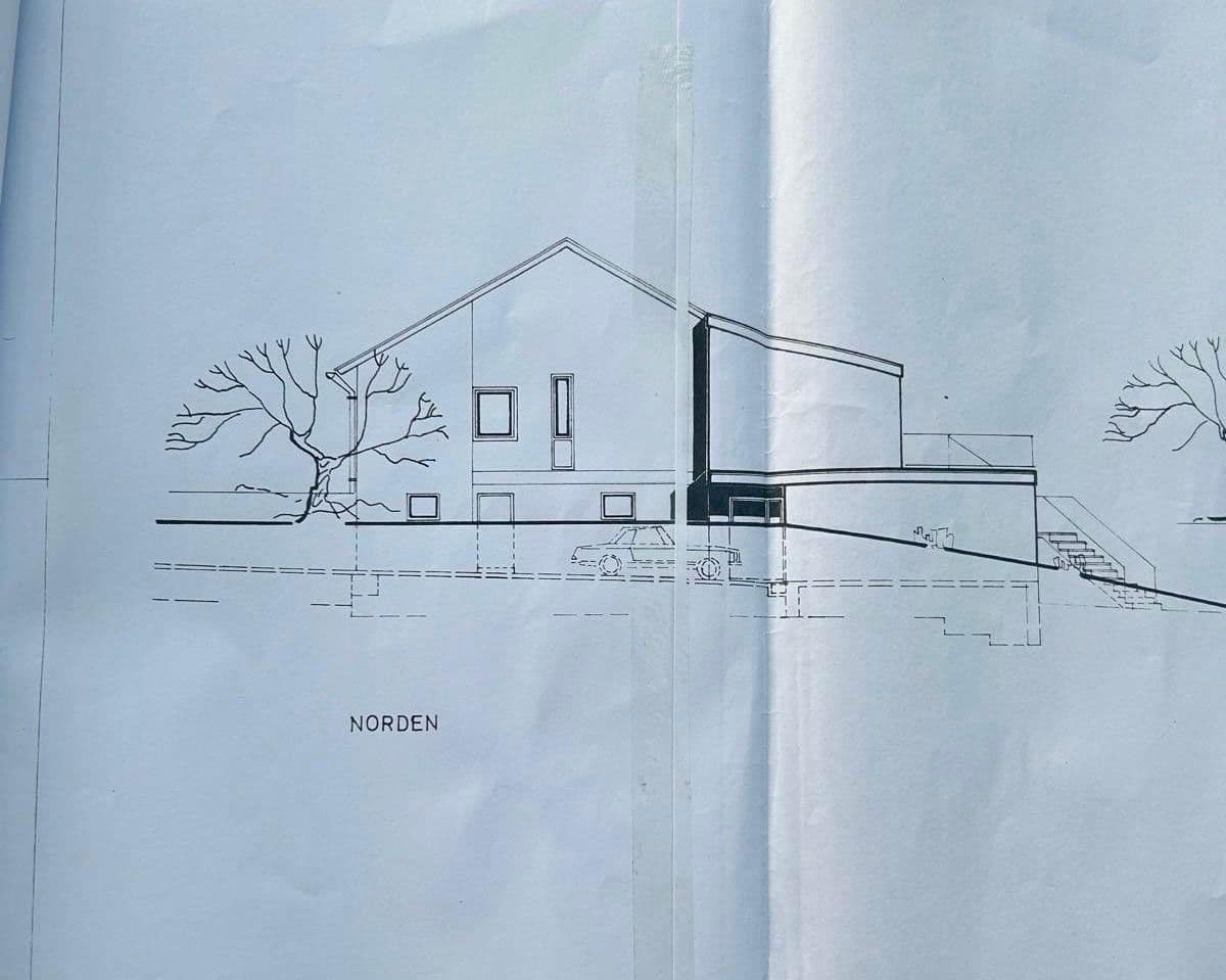 Prodej domu 292 m², pozemek 1.238 m², Schwerte, Severní Porýní-Vestfálsko Prodej domu 292 m², pozemek 1.238 m², Schwerte, Severní Porýní-Vestfálsko