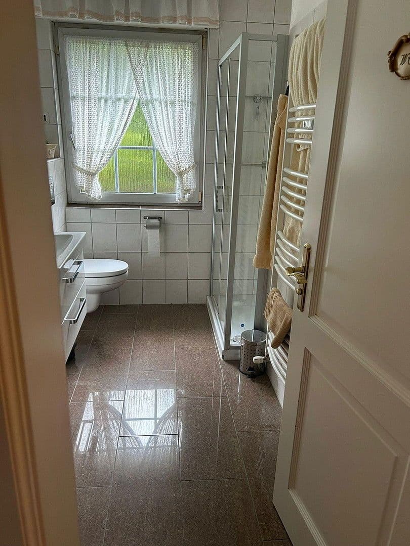 Prodej domu 292 m², pozemek 1.238 m², Schwerte, Severní Porýní-Vestfálsko Prodej domu 292 m², pozemek 1.238 m², Schwerte, Severní Porýní-Vestfálsko