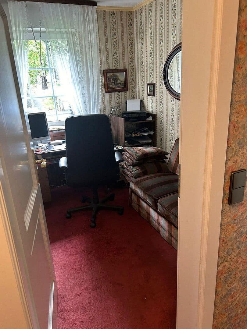 Prodej domu 292 m², pozemek 1.238 m², Schwerte, Severní Porýní-Vestfálsko Prodej domu 292 m², pozemek 1.238 m², Schwerte, Severní Porýní-Vestfálsko