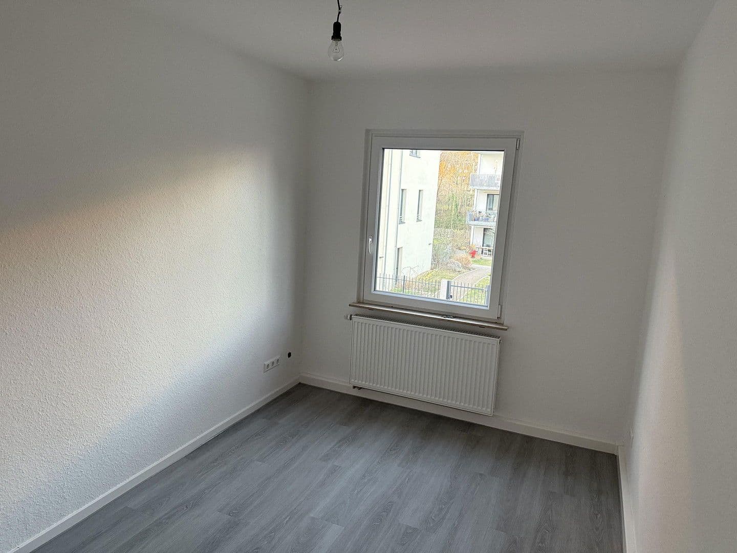 Prodej bytu 3+kk 61 m², Bochum, Severní Porýní-Vestfálsko Prodej bytu 3+kk 61 m², Bochum, Severní Porýní-Vestfálsko