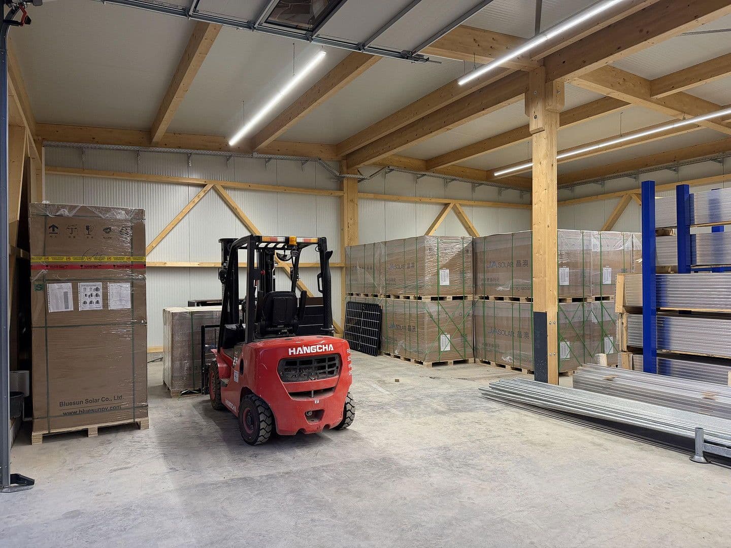 Pronájem nebytového prostoru 2.680 m², Am Rettelloh 18, Freystadt, Bavorsko Pronájem nebytového prostoru 2.680 m², Am Rettelloh 18, Freystadt, Bavorsko