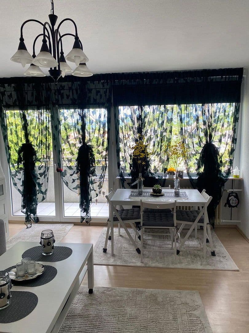 Prodej bytu 1+1 30 m², Rotdornweg 4, Eschborn, Hessen Prodej bytu 1+1 30 m², Rotdornweg 4, Eschborn, Hessen