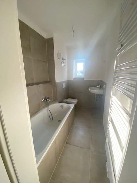 Pronájem bytu 2+1 55 m², Löwenstraße 30, Offenbach, Hessen Pronájem bytu 2+1 55 m², Löwenstraße 30, Offenbach, Hessen