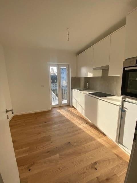Pronájem bytu 2+1 55 m², Löwenstraße 30, Offenbach, Hessen Pronájem bytu 2+1 55 m², Löwenstraße 30, Offenbach, Hessen